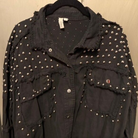 Elan Studded Distressed Black Chambray Denim Shacket - NWOT - Picture 13 of 16